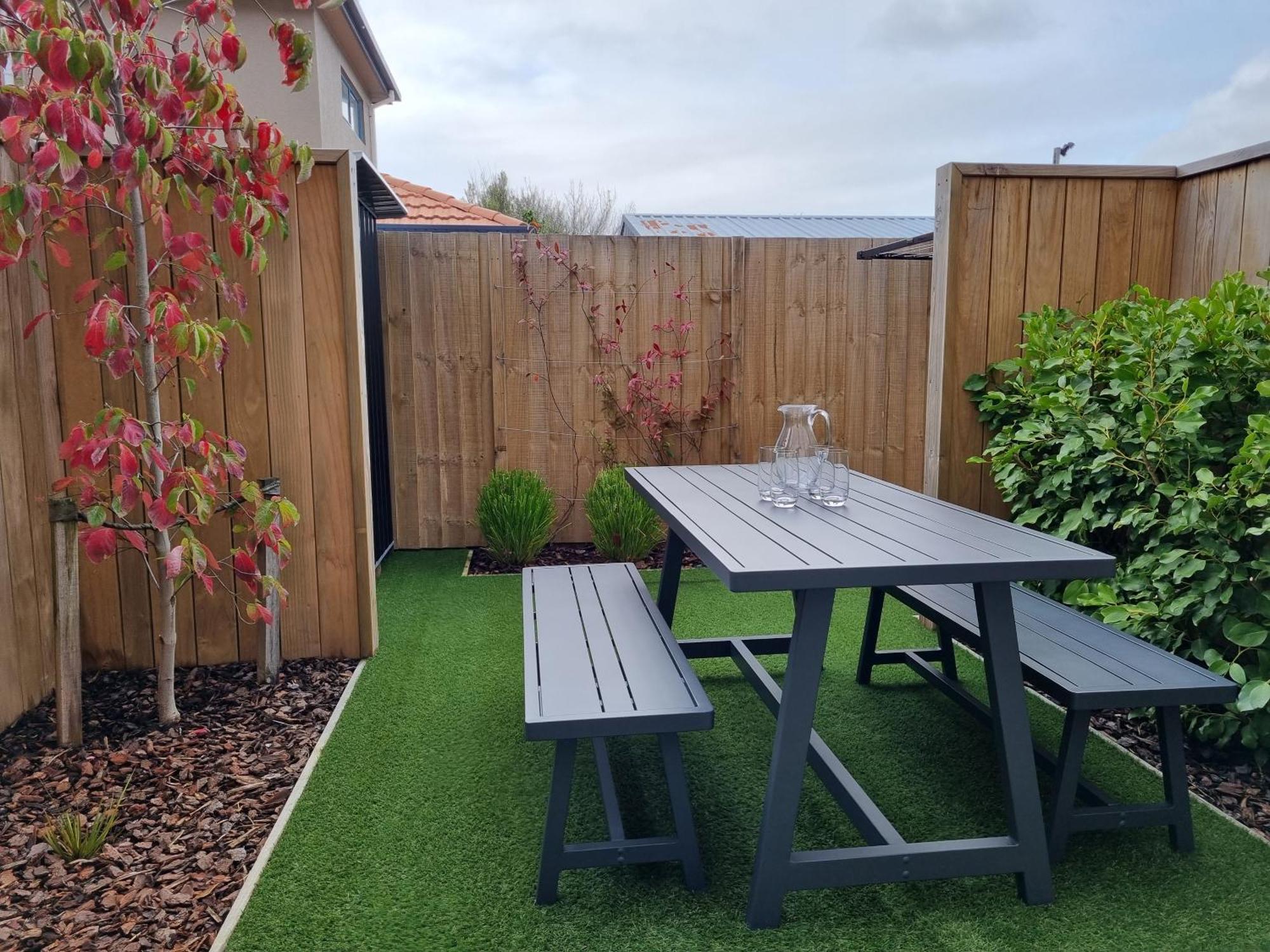 Apartamento Cloud Nine Elegant Escape Awaits Christchurch Exterior foto